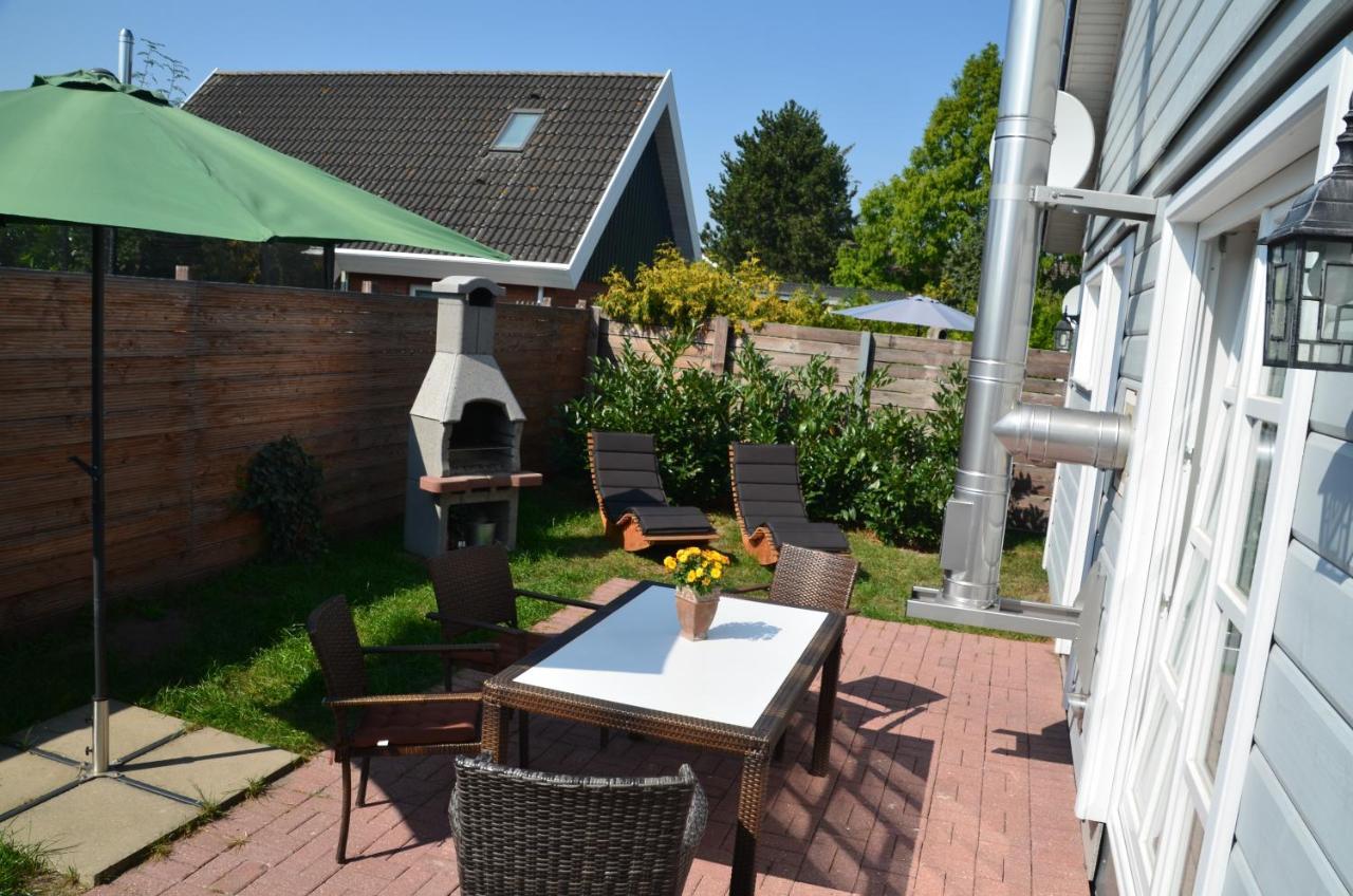 Ferienhauser Lensterstrand Exteriér fotografie