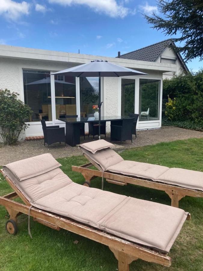 Ferienhauser Lensterstrand Exteriér fotografie